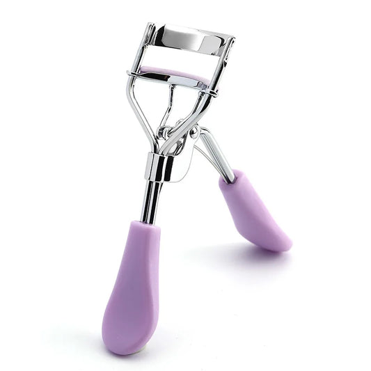 Woman’s Eyelash Curler